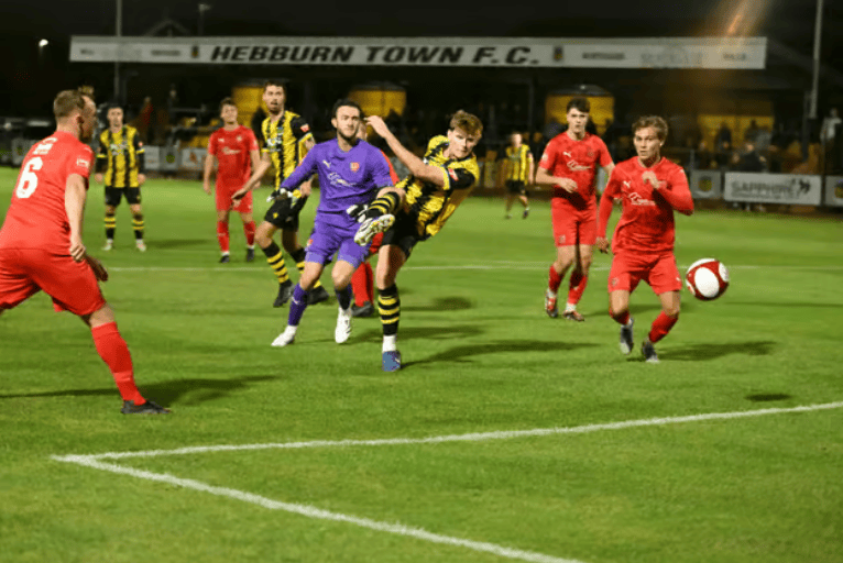 曼联有意外之财，意甲中场已加盟曼联；国米与利物浦谈判球员转会